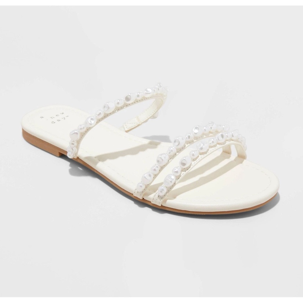 A NEW DAY Women's Aida Pearl embellished 
Strappy Sandals Slip-On Size 9